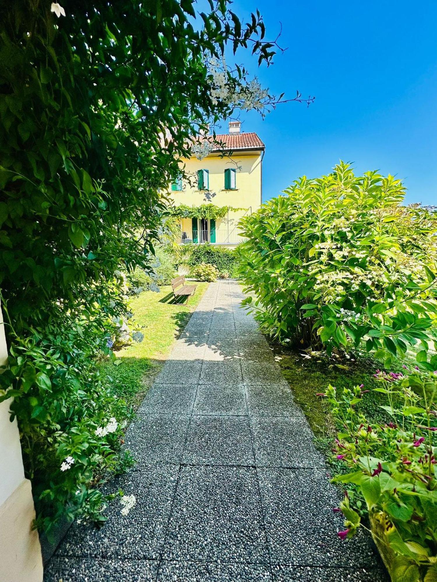 Della Posta Astano